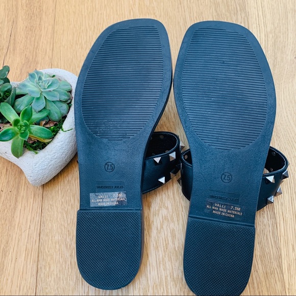 Sincerely Jules Women’s Studded Double Banded Sandal SZ 7.5 - Picture 5 of 5